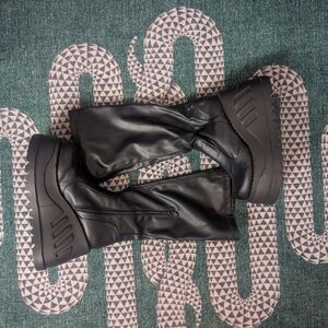 BNIB! Demonia Stomp-200 Black Vegan Platform Boot